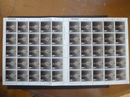 GREAT BRITAIN SG 3187+  2011 THE CROWN JEWELS Ist FULL SHEET WITH GUTTER 50 STAMPS - Fogli Completi