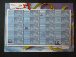 GREAT BRITAIN SG 2262 HELLO FOR WORLD STAMP EXPO 2005 20 STAMPS SMILER SHEET WITH GUTTERS & LABELS - Ganze Bögen & Platten