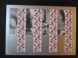 GREAT BRITAIN SG 2883 WE WILL REMEMBER THEM 20 STAMPS SMILER SHEET WITH GUTTERS & LABELS - Fogli Completi