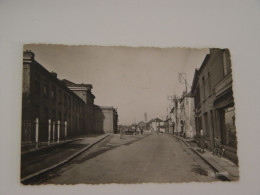 NORD-FEIGNIES-1-PLACE DE LA GARE - Feignies