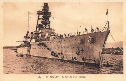 Bateau * Militaria * Toilette D'un Croiseur à Toulon * Navire De Guerre - Warships