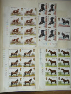 GREAT BRITAIN SG 1063 HORSES BL4 + 4 SETS MINT - Hojas & Múltiples