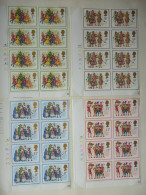 GREAT BRITAIN SG 1071-74 CHRISTMAS BL8 MARGIN - Feuilles, Planches  Et Multiples