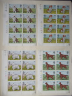 GREAT BRITAIN SG 1075 DOGS BL8 MARGIN - Ganze Bögen & Platten