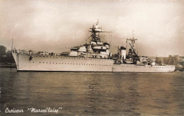 Bateau * Carte Photo * Croiseur MARSEILLAISE * Navire De Guerre * Militaria - Warships