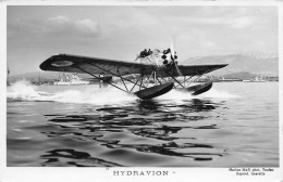 Aviation * Un Hydravion De Posant Sur L'eau * Avion * Militaria - Altri & Non Classificati