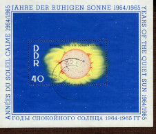 DDR Block 021 Jahr Der Ruhigen Sonne Gestempelt Used (1) - 1950-1970