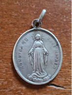 RUSTROFF 57 Moselle Congrégation Des Enfants De Marie Monstra Te Esse Matrem Medaille Argent - Silberzeug