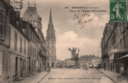 Bergerac - Place De L'église Notre Dame - Bergerac