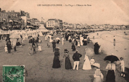 Les Sables D'olonne - La Plage à L'heure Du Bain - Sables D'Olonne