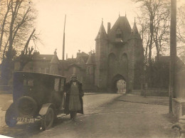 Villeneuve Sur Yonne * 1927 * Route Et Porte De La Ville * Automobile Ancienne Voiture * Photo Ancienne 10x7.5cm - Villeneuve-sur-Yonne