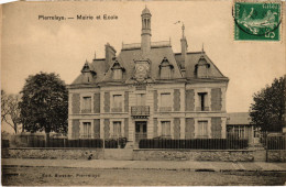CPA Pierrelaye Mairie Et Ecole (1340098) - Pierrelaye