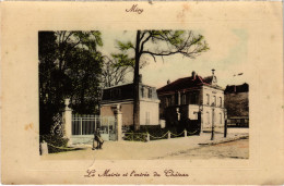 CPA Mery La Mairie Et L'entree Du Chateau (1340175) - Mery Sur Oise