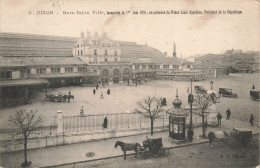 Dijon * La Gare * Inauguré Le 1er Juin 1851 * Attelage - Dijon