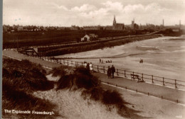 CPSM The Esplanade Fraserburgh - Aberdeenshire