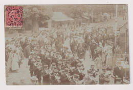 M646 - STAINS - La Rosière - Fanfare, Défilé -  Carte Photo J.Jougla, Paris - Circulée En 1906 - Stains