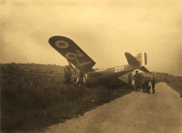 Près De Marguerittes * 1935 * Accident D'avion Chute * Aviation Aviateur * Près Nimes * Photo Ancienne 9.4x7cm - Autres & Non Classés