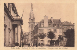 St Malo * Place , Le Palais De Justice Et La Cathédrale * Tribunal - Saint Malo