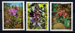 Cameroun ** N° 652 à 654 - Fleurs - Cameroun (1960-...)
