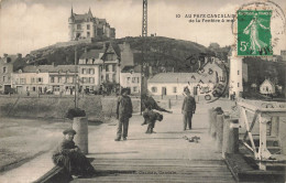 Cancale * Au Pays Cancalais * Vue De La Fenêtre à ... * Groupe D'enfants Saute Mouton Jeu - Cancale