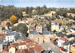 85-POUZAUGES- LA PLACE DE L'EGLISE VUE DU CIEL - Pouzauges