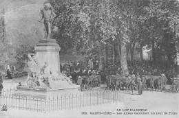 CPA 46 SAINT CERE  LES ALLEES CANROBERT UN JOUR DE FOIRE - Saint-Céré