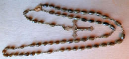 Chapt-003 Bis Chapelet Grains Céramique Facetée Sur Métal Doré Croix Et Médaille En Métal Jaune L=48cm,pds=28g - Arte Religioso