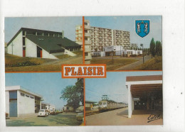 Plaisir (78) : 4 Vues Dont L'entrée En Gare De Plaisir-les-Clayes Du Train En 1987 GF. - Plaisir