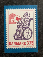 DENMARK OFFICIAL POSTAL CARD 1992 YEAR  STAMPS  DISABLED MEDICINE HEALTH - Cartas & Documentos