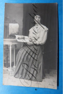 Vriendin  Begoede Burgerij Verzonden Aan Mysterieuze Céline Dael 20-12-1908 Photo L.J.Beniest Kolgen Berchem - Célébrités