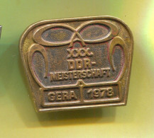 Boxing Box Boxen Pugilato - DBV DDR East Germany Championship Gera 1978. Vintage Pin  Badge  Abzeichen, 35 X 30 Mm - Boxen