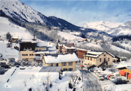 74-LES-HOUCHES- MONT-BLANC- VUE PARTIELLE DE LA STATION QUARTIER DU TELEPHERIQUE - Les Houches