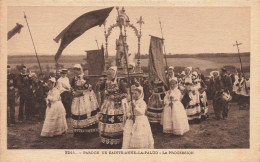 Plonévez Porzay * Le Pardon De Ste Anne La Palue * La Procession * Fête Religieuse * Coiffe - Plonévez-Porzay