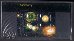 2002 Astronomy Presentation Pack. - Presentation Packs