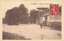 Melun * Place , Entrée Du Jardin Public - Melun