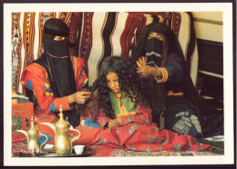 ARABIE SAOUDITE BRAIDING OF A BEDUIN GIRL S HAIR 17 X 12 CM - Arabie Saoudite