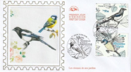 2018_Envel. 1er Jour_fdc_soie_Les Oiseaux De Nos Jardins, La Pie Et La Mésange Bleue. (5238/41) PJ Paris 10/06/18. - 2010-2019