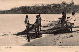 ANGOLA - CABINDA - CONGO - Puxando Uma Rêde - Angola