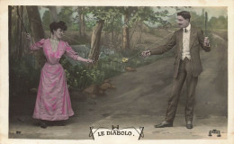 LE DIABOLO * Jeu Jouet * Carte Photo * Homme Et Femme Jouant Au Diabolo * Game Jeux - Jeux Et Jouets