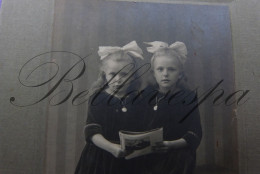 C.D.V. -Photo-Carte De Visite Studio Portret Atelier A.KESSLER Hattingen Ruhr. Twins? Tweeling? - Anciennes (Av. 1900)