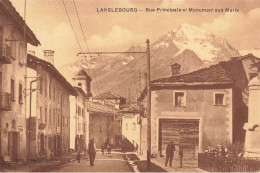 Lanslebourg * Rue Principale Et Monument Aux Morts * Villageois - Other & Unclassified