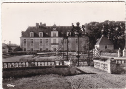 37. CLERE LES PINS.  CPA. CHATEAU DE CHAMPCHEVRIER . ANNEES 50 - Cléré-les-Pins