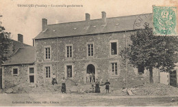 Tiffauges * 1907 * La Nouvelle Gendarmerie Nationale * Travaux Construction ! * Gendarmes Enfants Villageois - Autres & Non Classés