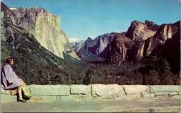 California Yosemite National Park Yosemite Valley From Wawona Tunnel Parking Area - Yosemite