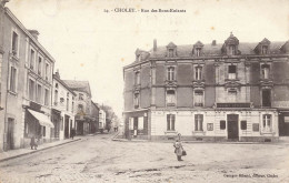 Cholet * La Rue Des Bons Enfants  * Banque Crédit Lyonnais * Banco Bank - Cholet