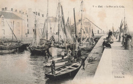 étel * Le Port Et La Criée * Bateaux De Pêche - Etel