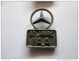 Mercedes Benz Daimler 50 Jahre IAA Anstecknadel - Mercedes