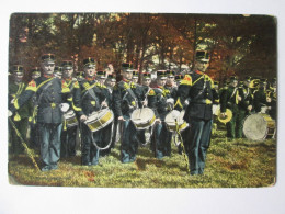 Netherlands:Grenadiers Et Chasseurs C.postale Censuree 1916/Grenadiers & Hunters 1916 Censored Postcard - Uniformes