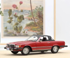 Norev - MERCEDES-BENZ 450 SL US 1979 Dallas Ewing Rouge Réf. 183729 Neuf NBO 1/18 - Norev