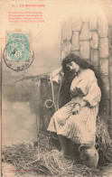 CPA - La Esméralda - Jeune Fille - Paille - Corde - Cruche - Phototypie A. Bergeret & Cie Nancy - Carte Postale Ancienne - Contes, Fables & Légendes